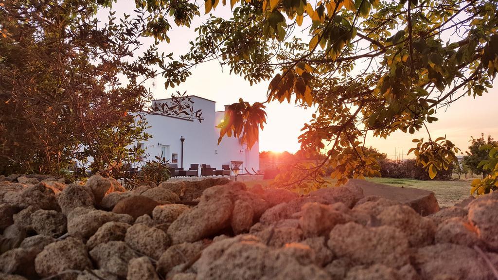 Masseria Carignani トゥーリエ エクステリア 写真
