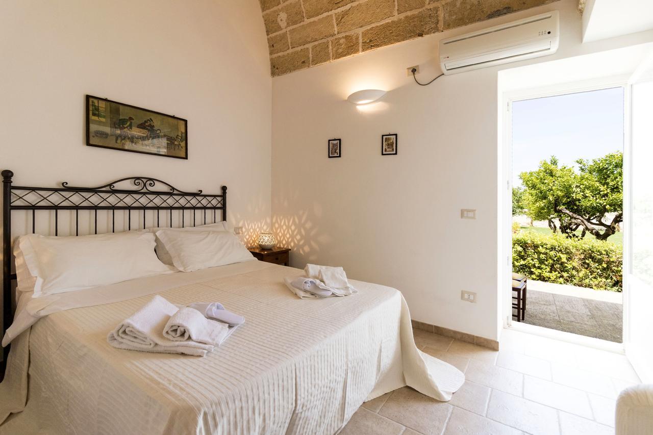 Masseria Carignani トゥーリエ エクステリア 写真